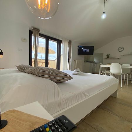 Appartamento Attico Con Terrazzo Panoramico Maiella - 1Piano - Vasto Esterno foto