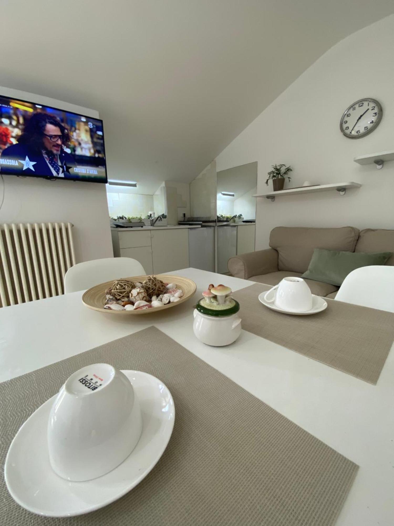 Appartamento Attico Con Terrazzo Panoramico Maiella - 1Piano - Vasto Esterno foto