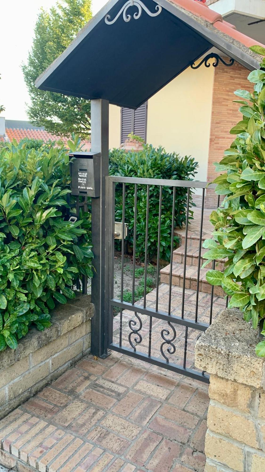 Appartamento Attico Con Terrazzo Panoramico Maiella - 1Piano - Vasto Esterno foto